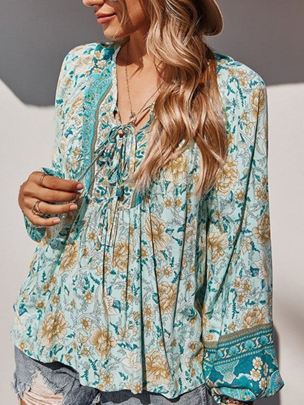 Women's floral flowy blouse